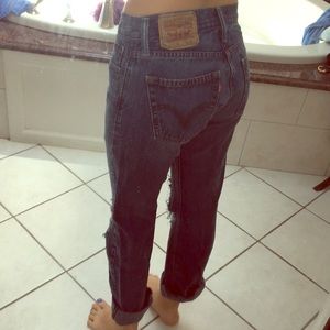 Levi’s 514 slim straight jeans fits a size 24W